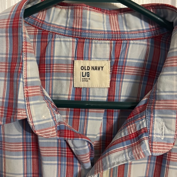 Old Navy short sleeve button up shirt. Men’s large. - Picture 4 of 5